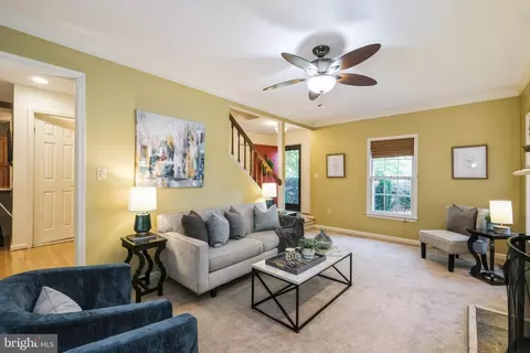 7721 Modisto Ln, Springfield, VA 22153 photo 4