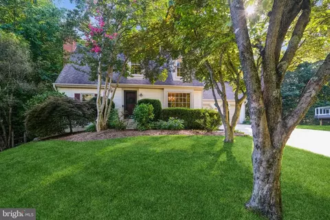 7721 Modisto Ln, Springfield, VA 22153 photo 2