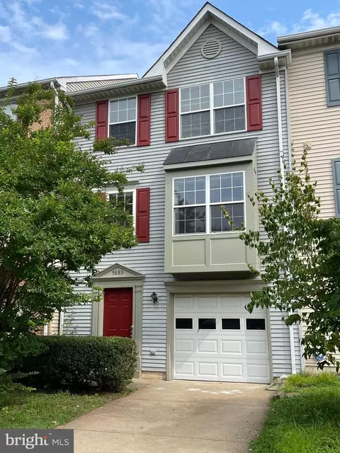 5693 Sherborne Knls, Centreville, VA 20120