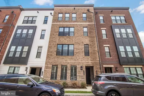 7469 Backett Wood Ter #1217, Mclean, VA 22102
