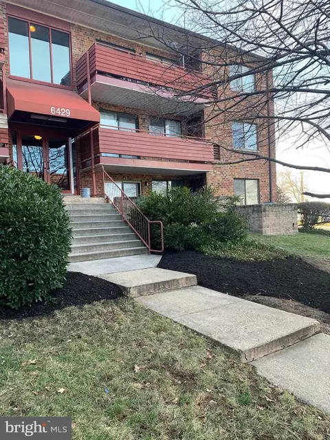 6429 Richmond Hwy #301, Alexandria, VA 22306