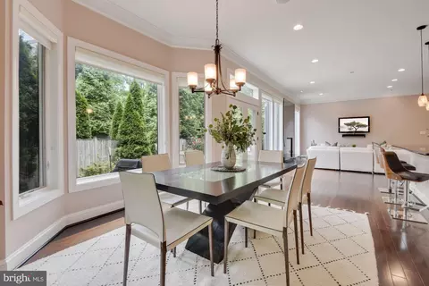 6820 Dillon Ave, Mclean, VA 22101 photo 14