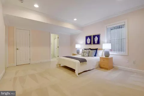 6820 Dillon Ave, Mclean, VA 22101 photo 73