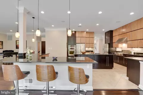 6820 Dillon Ave, Mclean, VA 22101 photo 12