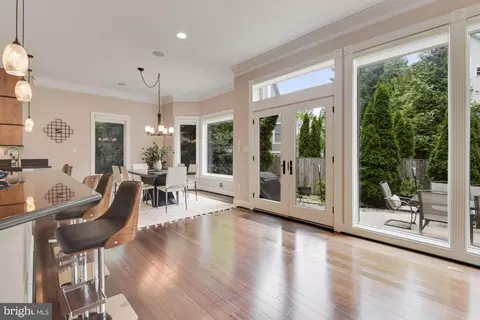 6820 Dillon Ave, Mclean, VA 22101 photo 16
