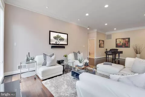6820 Dillon Ave, Mclean, VA 22101 photo 19