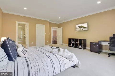 6820 Dillon Ave, Mclean, VA 22101 photo 57