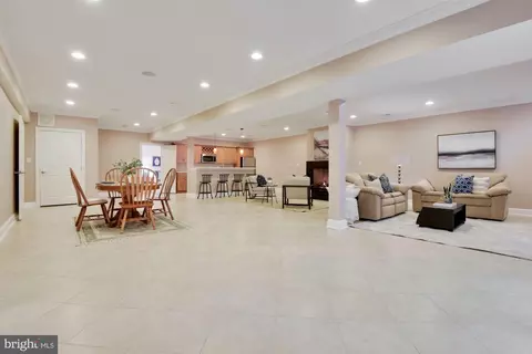 6820 Dillon Ave, Mclean, VA 22101 photo 82