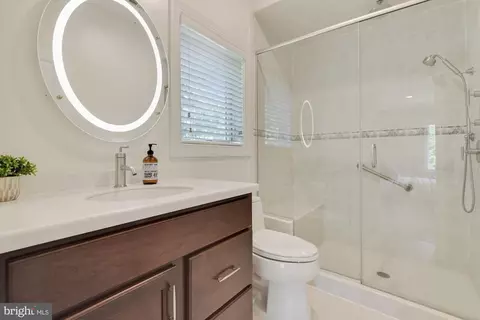 6820 Dillon Ave, Mclean, VA 22101 photo 55
