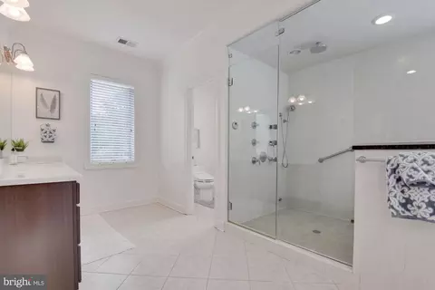 6820 Dillon Ave, Mclean, VA 22101 photo 52