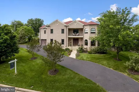 6820 Dillon Ave, Mclean, VA 22101 photo 7