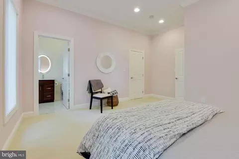 6820 Dillon Ave, Mclean, VA 22101 photo 66