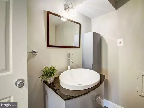 7412 Farnum St, Springfield, VA 22151 photo 34