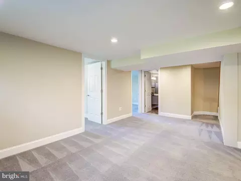 7412 Farnum St, Springfield, VA 22151 photo 30