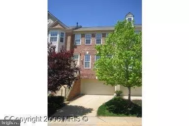12866 Fair Heights Dr, Fairfax, VA 22033
