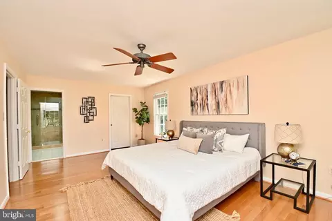 7837 Valleyfield Dr, Springfield, VA 22153 photo 31