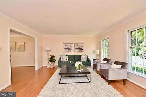 7837 Valleyfield Dr, Springfield, VA 22153 photo 13