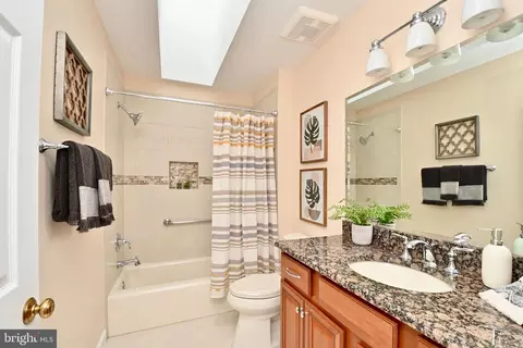7837 Valleyfield Dr, Springfield, VA 22153 photo 27