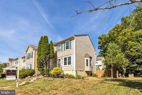 5736 Osprey Ct, Clifton, VA 20124
