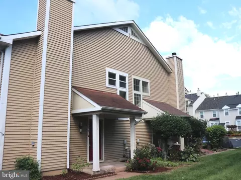 5977 Havener House Way, Centreville, VA 20120