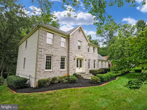 7518 Wilderness Way, Fairfax Station, VA 22039