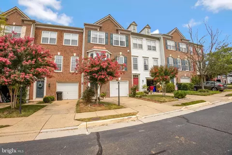 6316 Pine Stand Ln, Alexandria, VA 22312