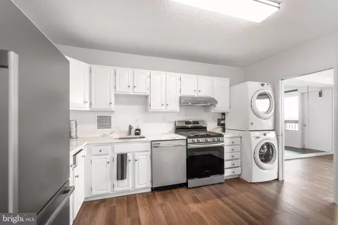 3701 S George Mason Dr #713-N, Falls Church, VA 22041