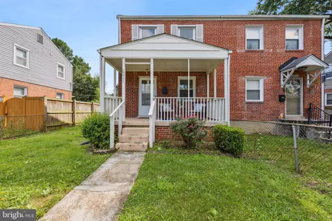 2211 Arlington Ter, Alexandria, VA 22303