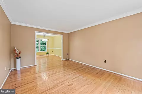 7916 Pebble Brook Ct, Springfield, VA 22153 photo 7