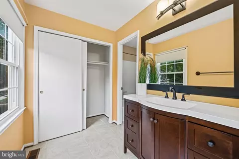 7916 Pebble Brook Ct, Springfield, VA 22153 photo 22