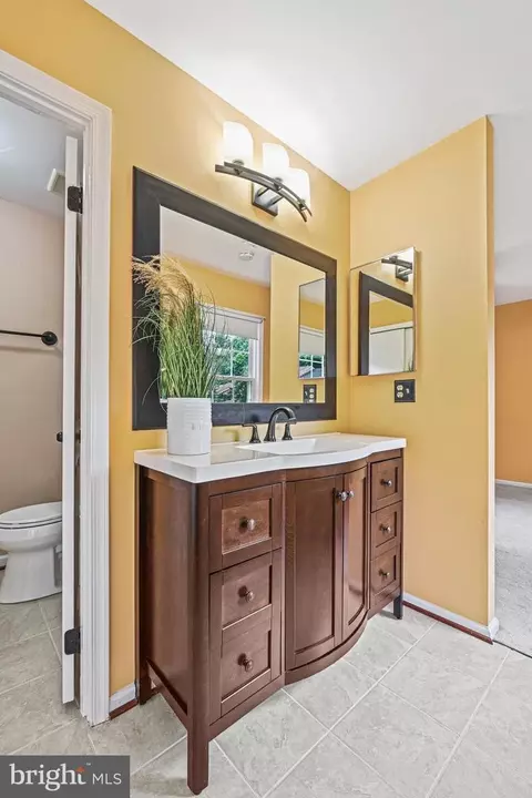 7916 Pebble Brook Ct, Springfield, VA 22153 photo 23