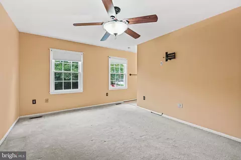 7916 Pebble Brook Ct, Springfield, VA 22153 photo 19