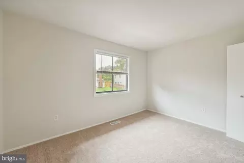 4009 Flagg Ct, Chantilly, VA 20151 photo 15