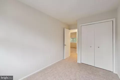 4009 Flagg Ct, Chantilly, VA 20151 photo 14