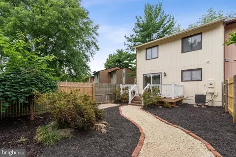 4009 Flagg Ct, Chantilly, VA 20151 photo 23