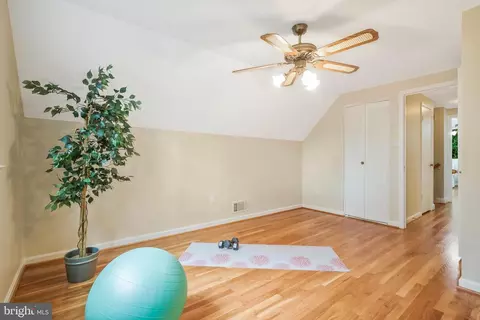 8104 Glover Ct, Springfield, VA 22152 photo 32