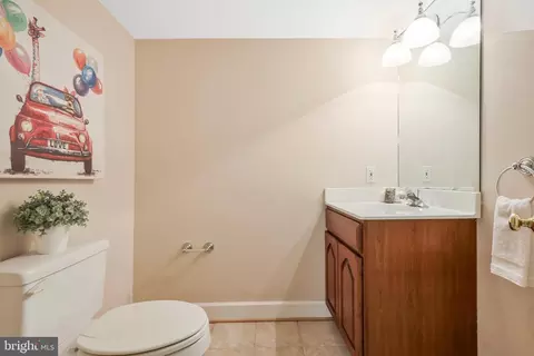 8104 Glover Ct, Springfield, VA 22152 photo 43
