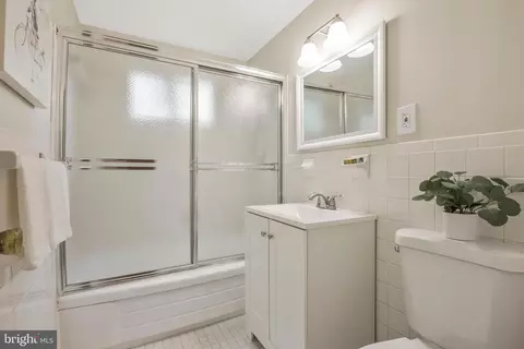 8104 Glover Ct, Springfield, VA 22152 photo 34