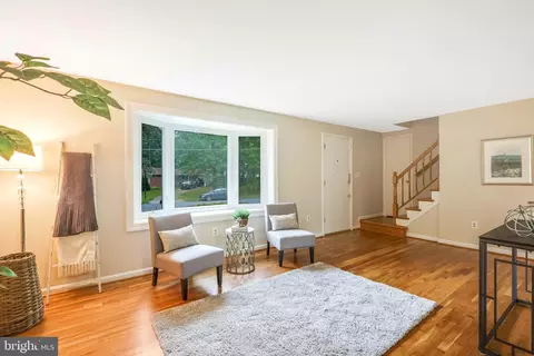 8104 Glover Ct, Springfield, VA 22152 photo 8