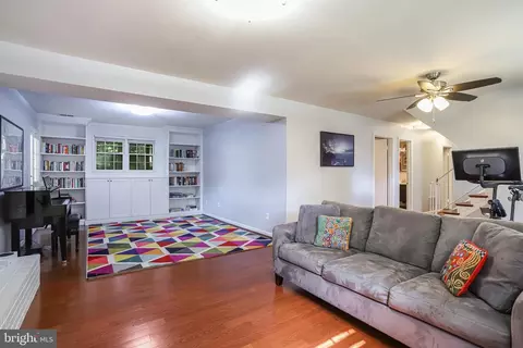 7718 Falstaff Ct, Mclean, VA 22102 photo 37