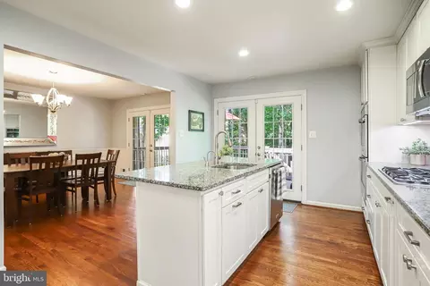 7718 Falstaff Ct, Mclean, VA 22102 photo 10