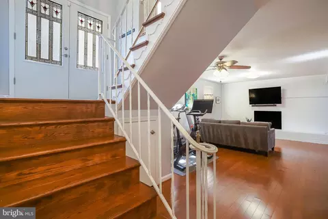 7718 Falstaff Ct, Mclean, VA 22102 photo 34