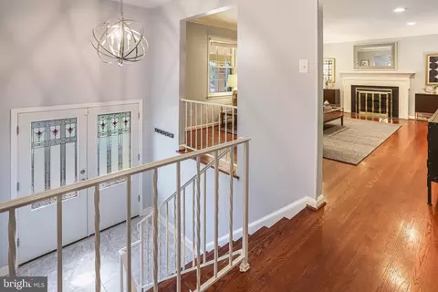 7718 Falstaff Ct, Mclean, VA 22102 photo 33