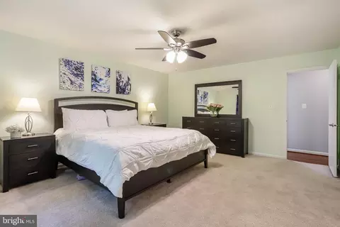 7718 Falstaff Ct, Mclean, VA 22102 photo 19
