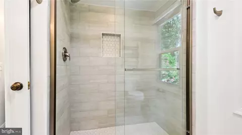 2642 Wild Cherry Pl, Reston, VA 20191 photo 28
