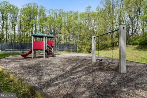 2642 Wild Cherry Pl, Reston, VA 20191 photo 65