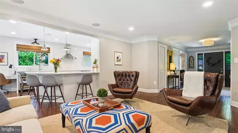2642 Wild Cherry Pl, Reston, VA 20191 photo 8