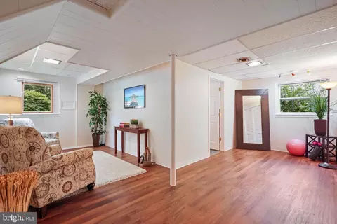 7638 Long Pine Dr, Springfield, VA 22151 photo 21