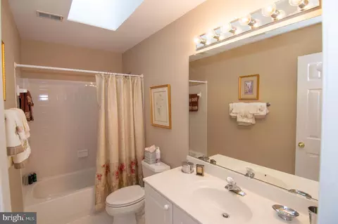 2007 Beacon Pl, Reston, VA 20191 photo 61