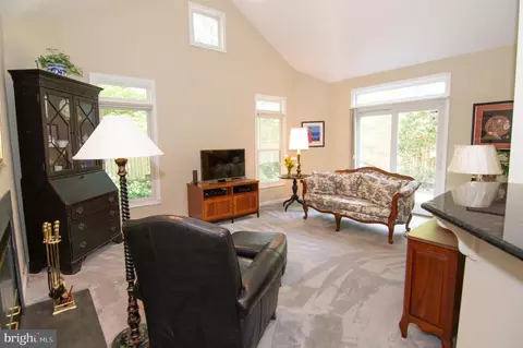 2007 Beacon Pl, Reston, VA 20191 photo 26